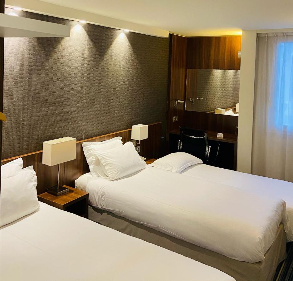 Holiday Inn Express Lille Centre By Ihg Bagian luar foto