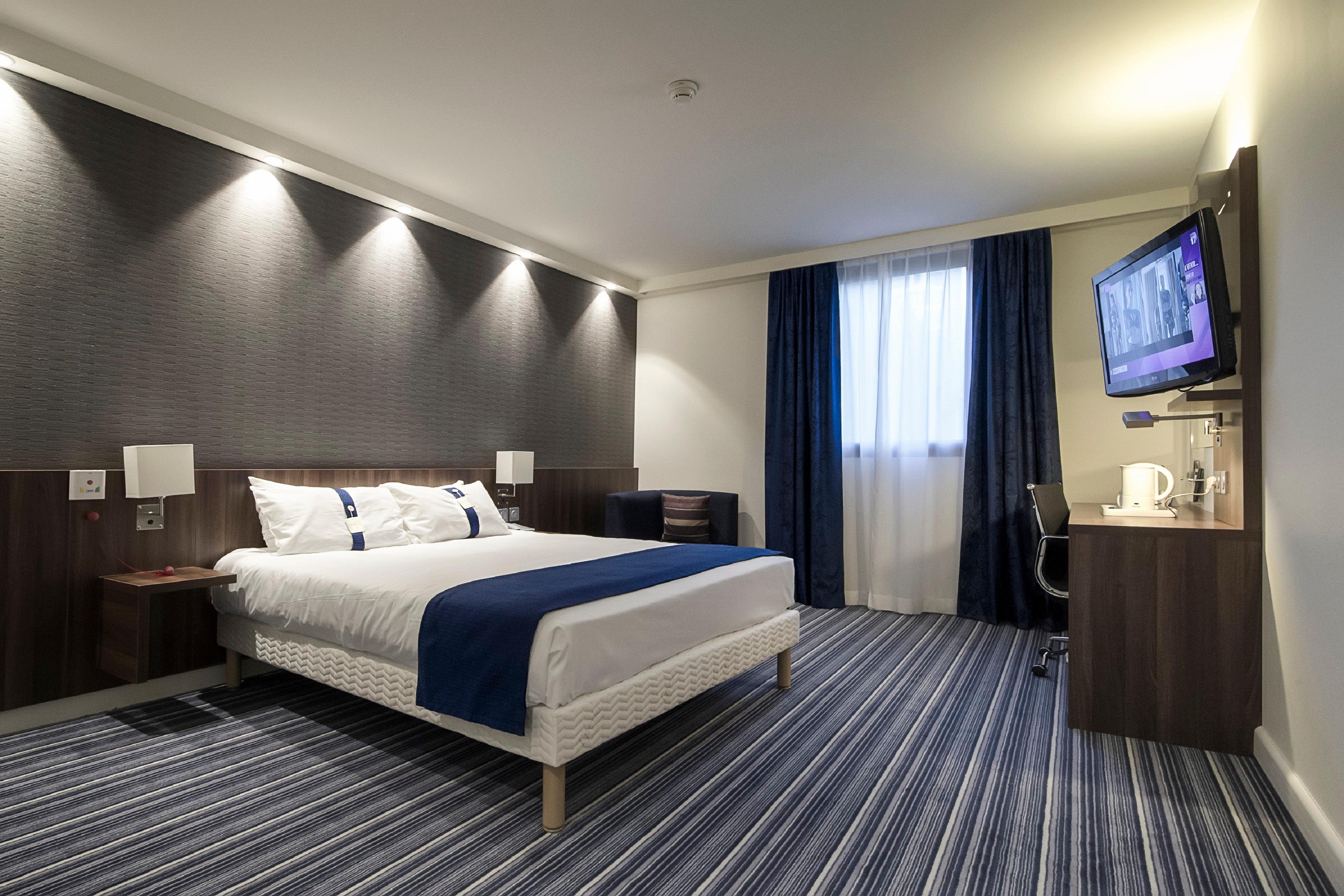Holiday Inn Express Lille Centre By Ihg Bagian luar foto