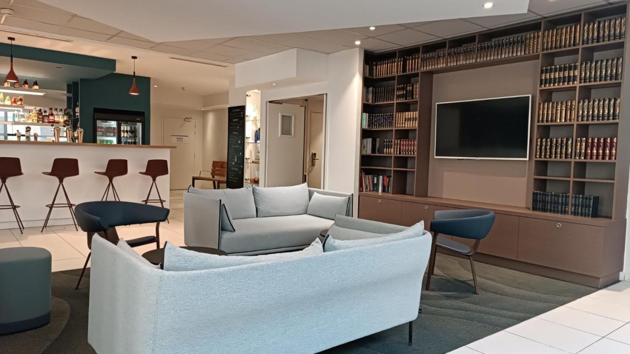 Holiday Inn Express Lille Centre By Ihg Bagian luar foto