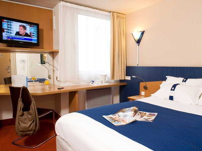 Holiday Inn Express Lille Centre By Ihg Bagian luar foto