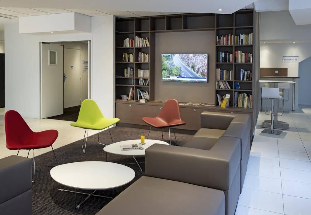 Holiday Inn Express Lille Centre By Ihg Bagian luar foto